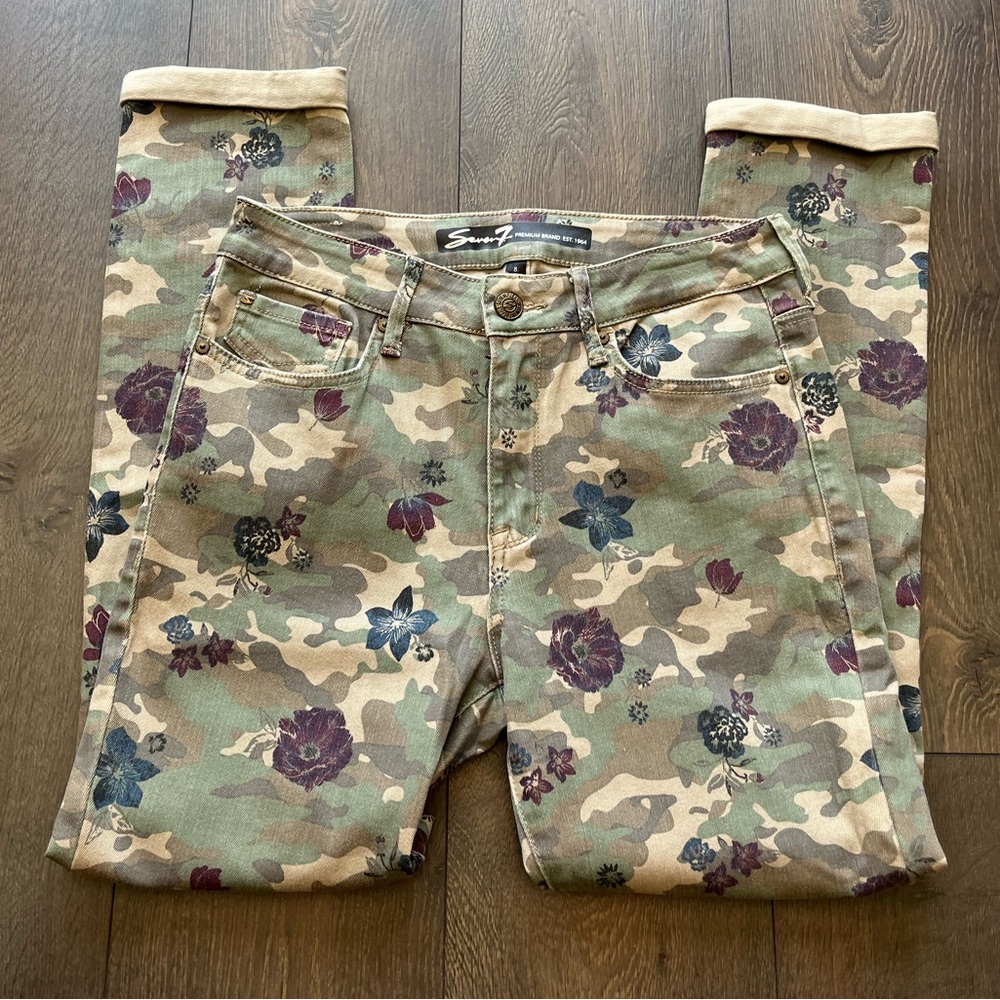 NWOT Seven7 jeans